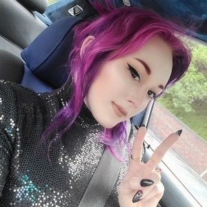 Meet your Posher, Allyson